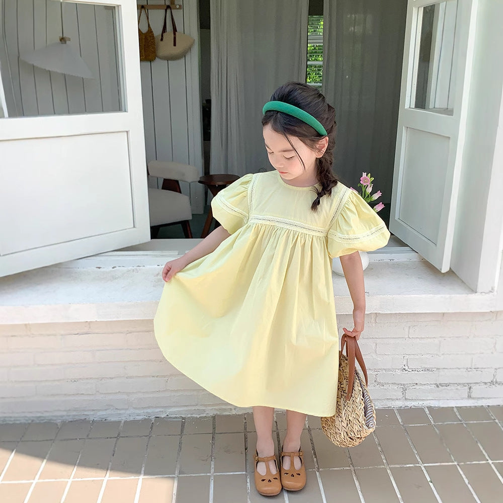 Vestido de niña con manga abullonada