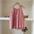 Vestido floral de niña sin mangas